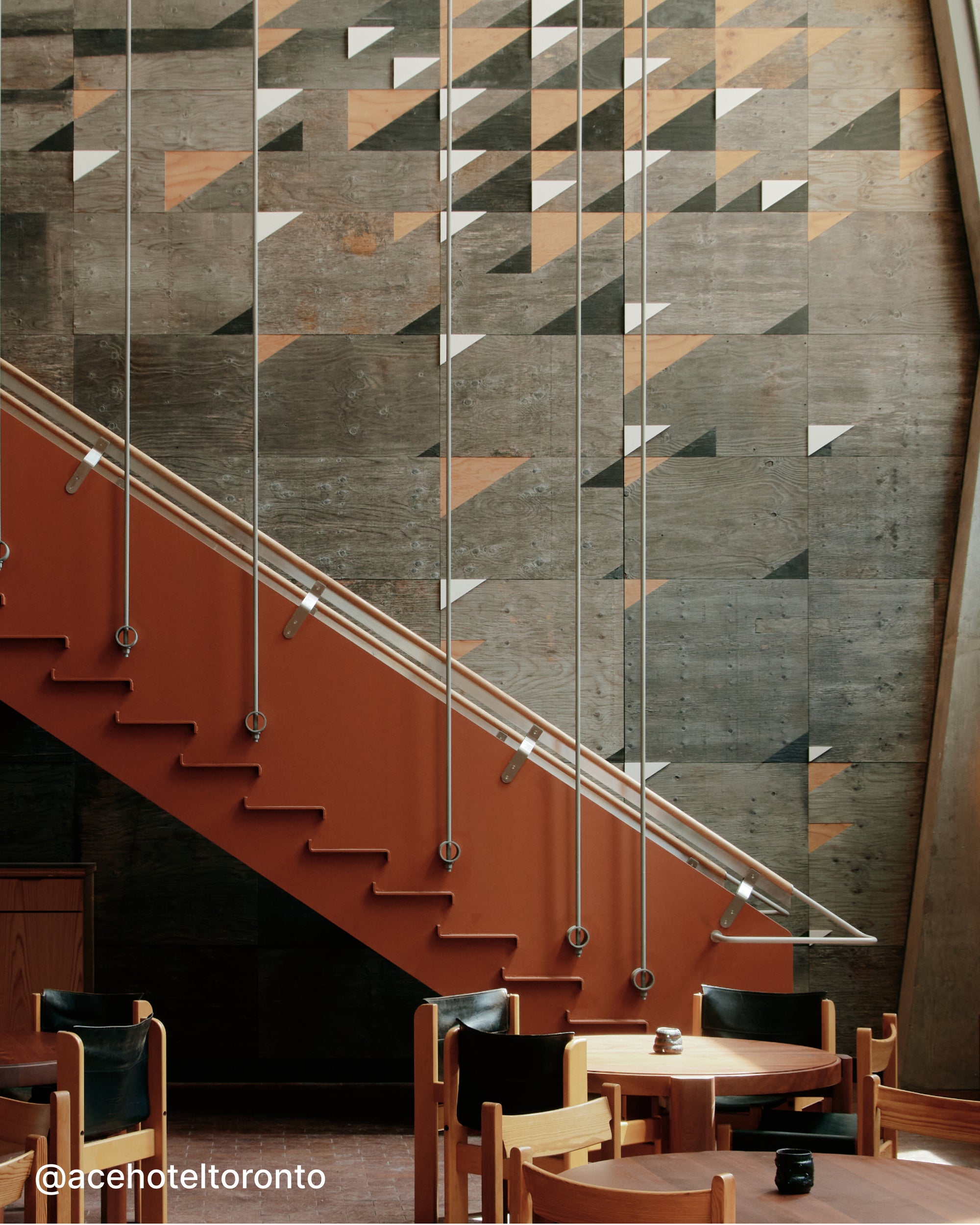 WIN A GETAWAY PACKAGE TO TORONTO! WANT Les Essentiels