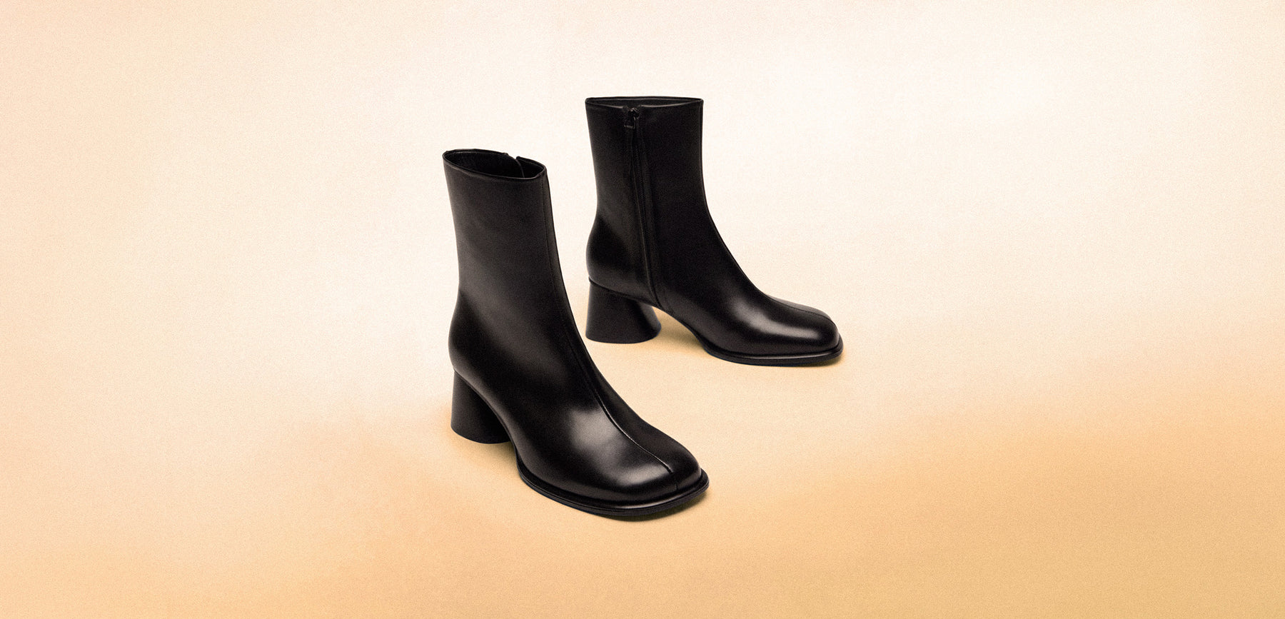 WOMEN BETWEEN SEASONS. Footwear for now.