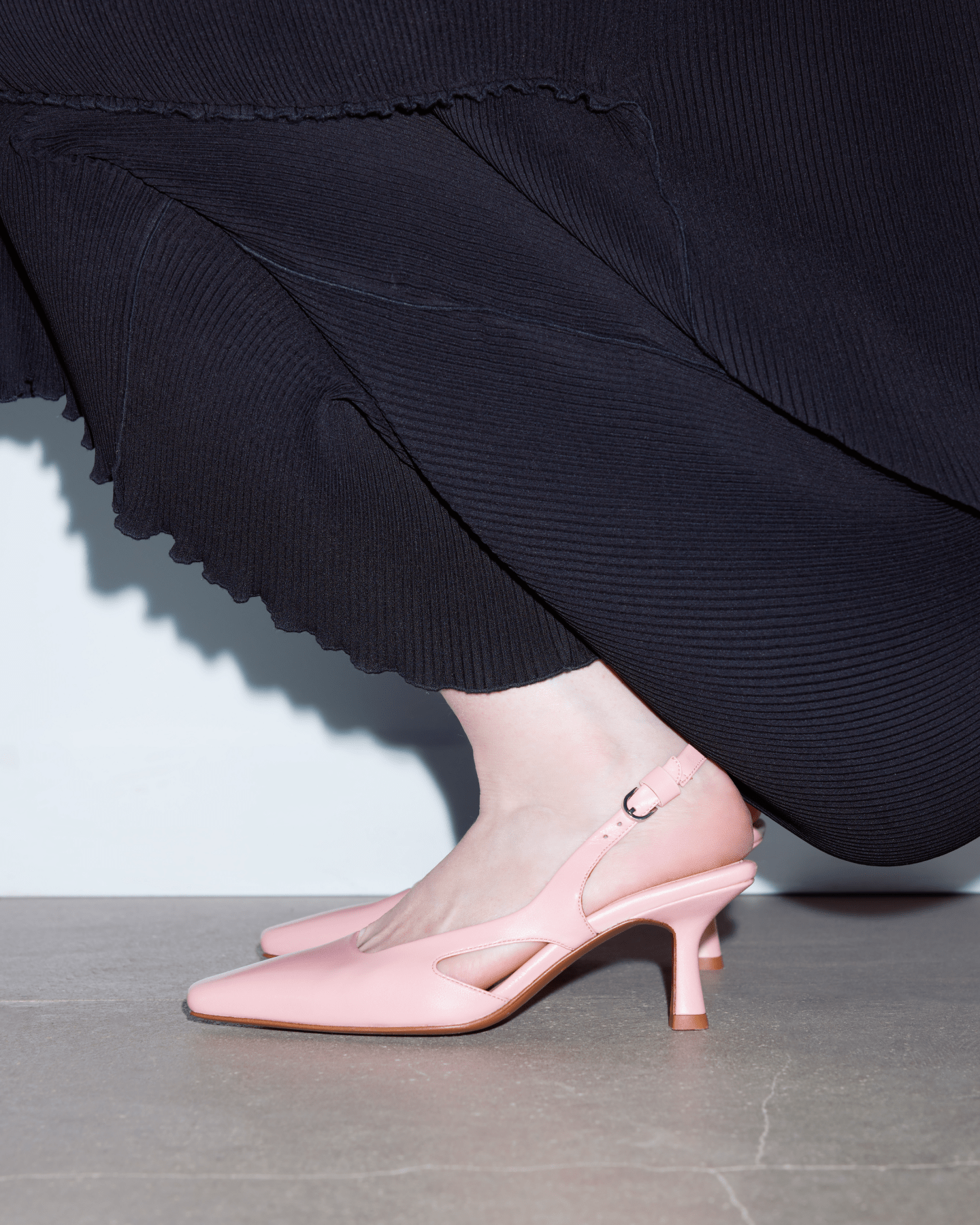 Holton Smooth Leather Slingback Heels WANT Les Essentiels