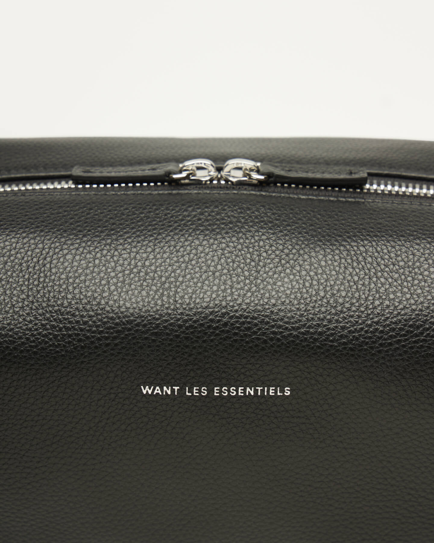 Kenyatta Pebble Grained Leather Toiletry Bag