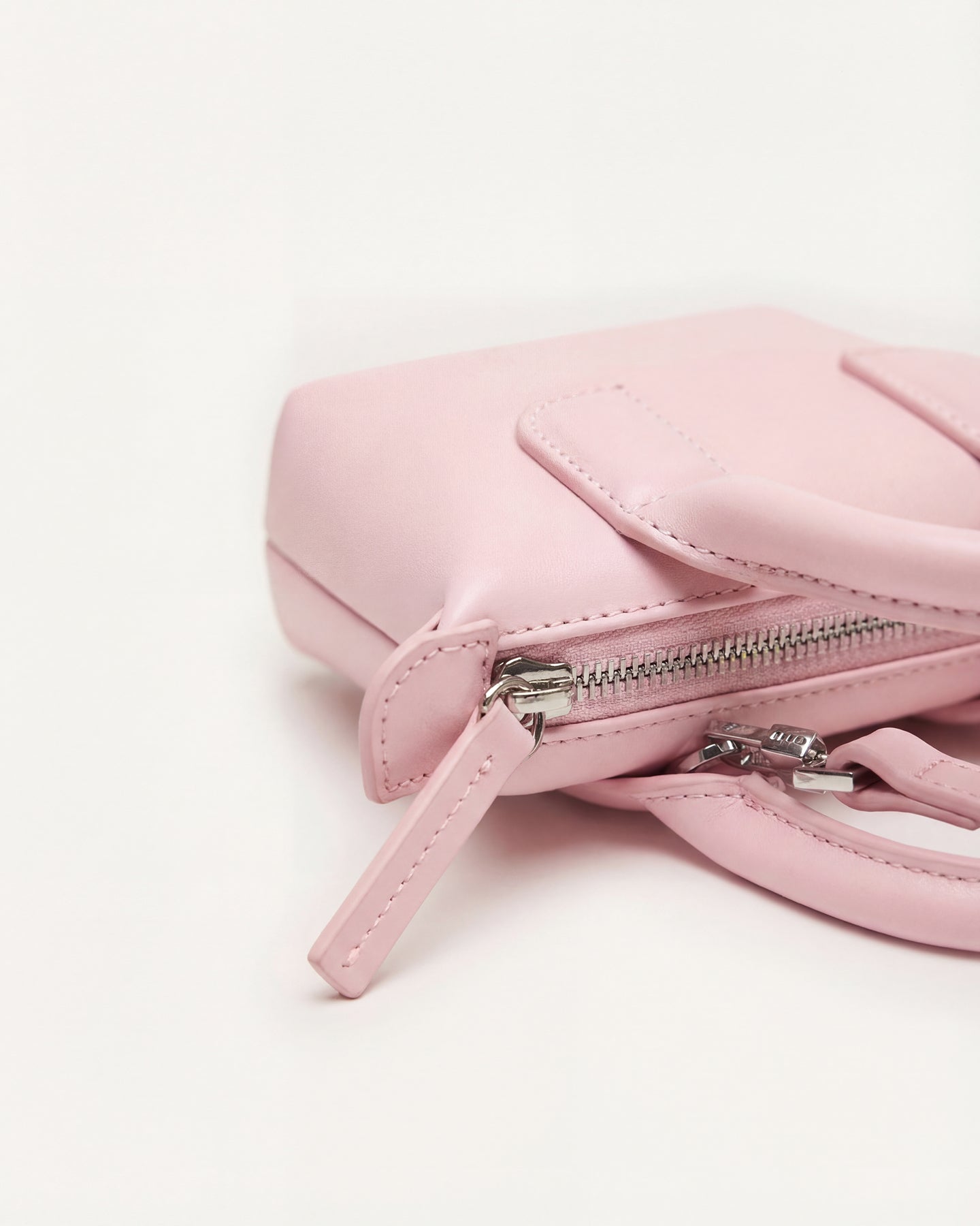 Micro O'Hare Smooth Leather Crossbody Bag