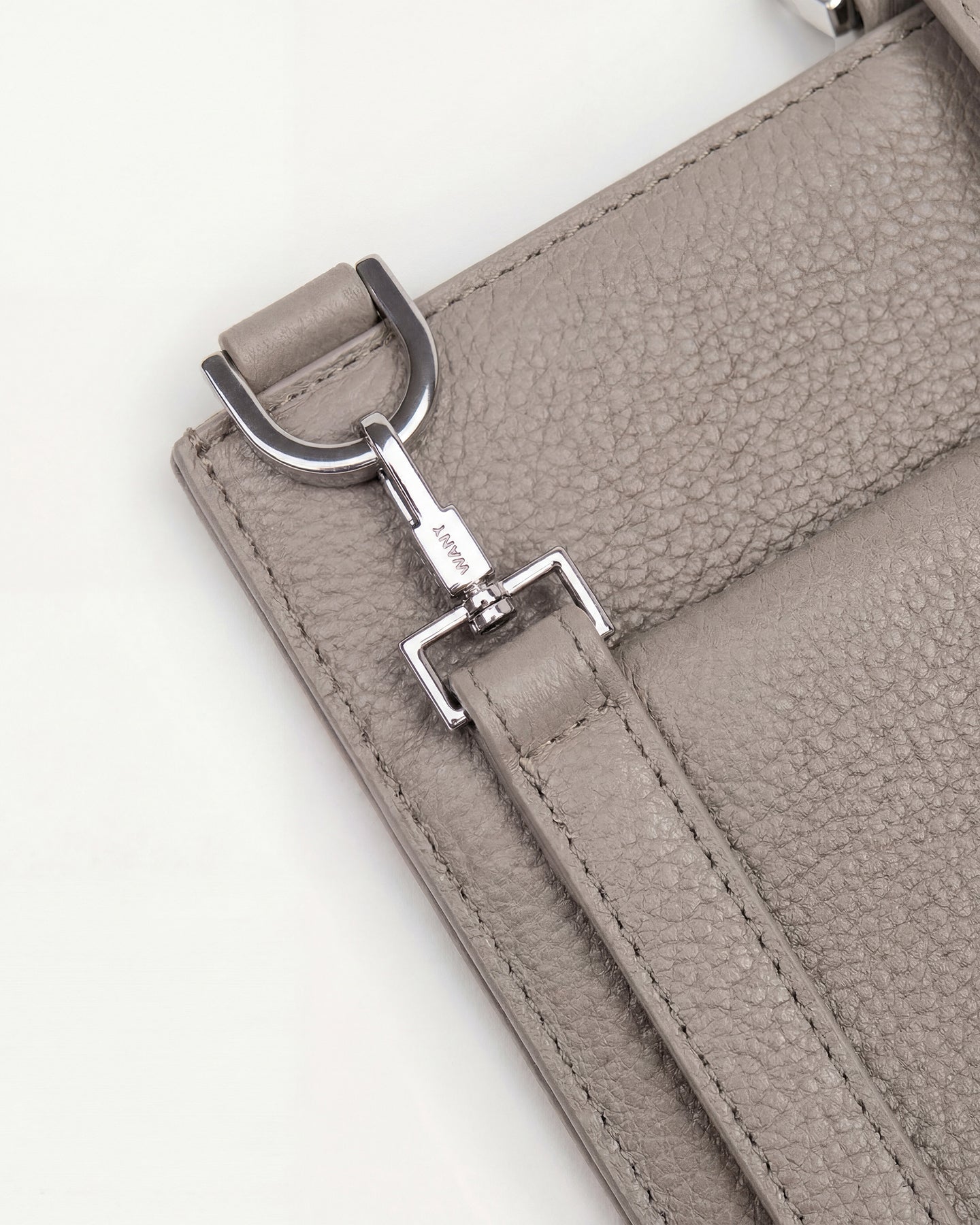Arch Pebble-Grained Leather Phone Bag