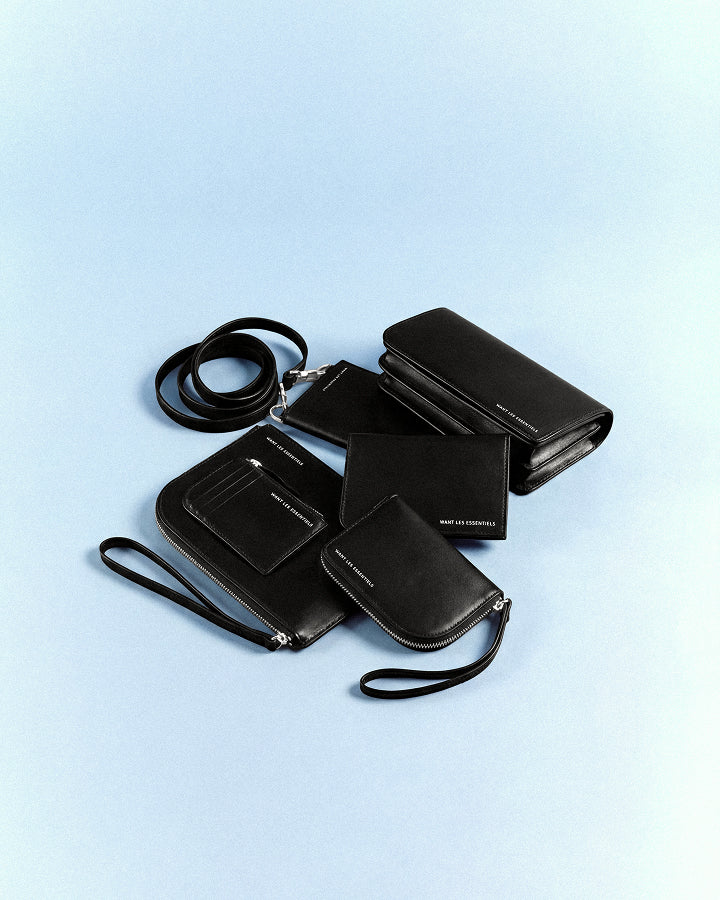 Arch Smooth Leather Zip Wallet