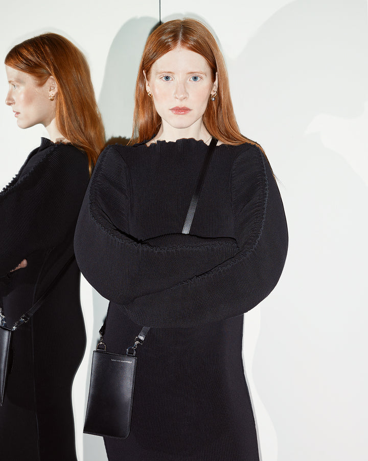 Arch Smooth Leather Phone Bag