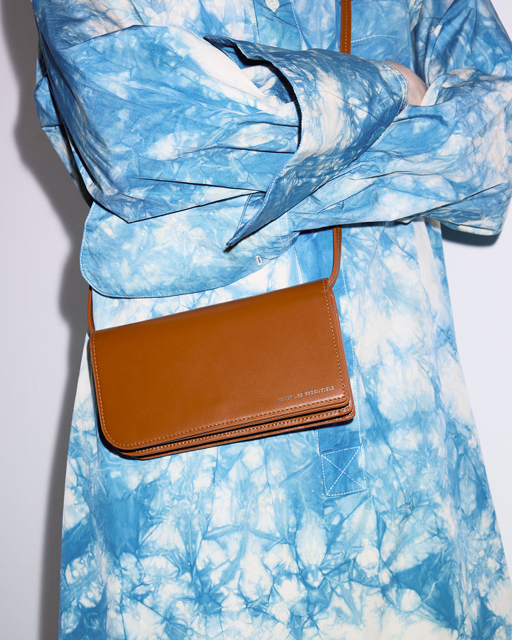 Arch Smooth Leather Wallet On Strap