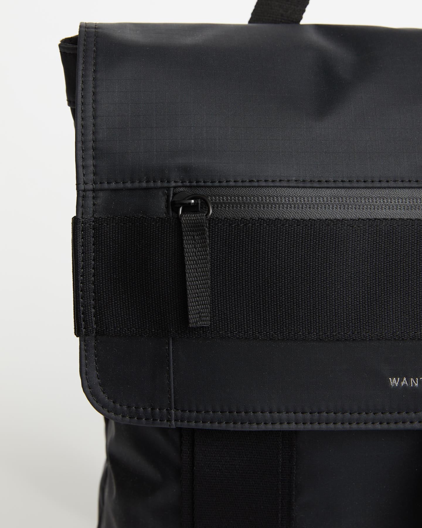 Gowan Convertible Backpack