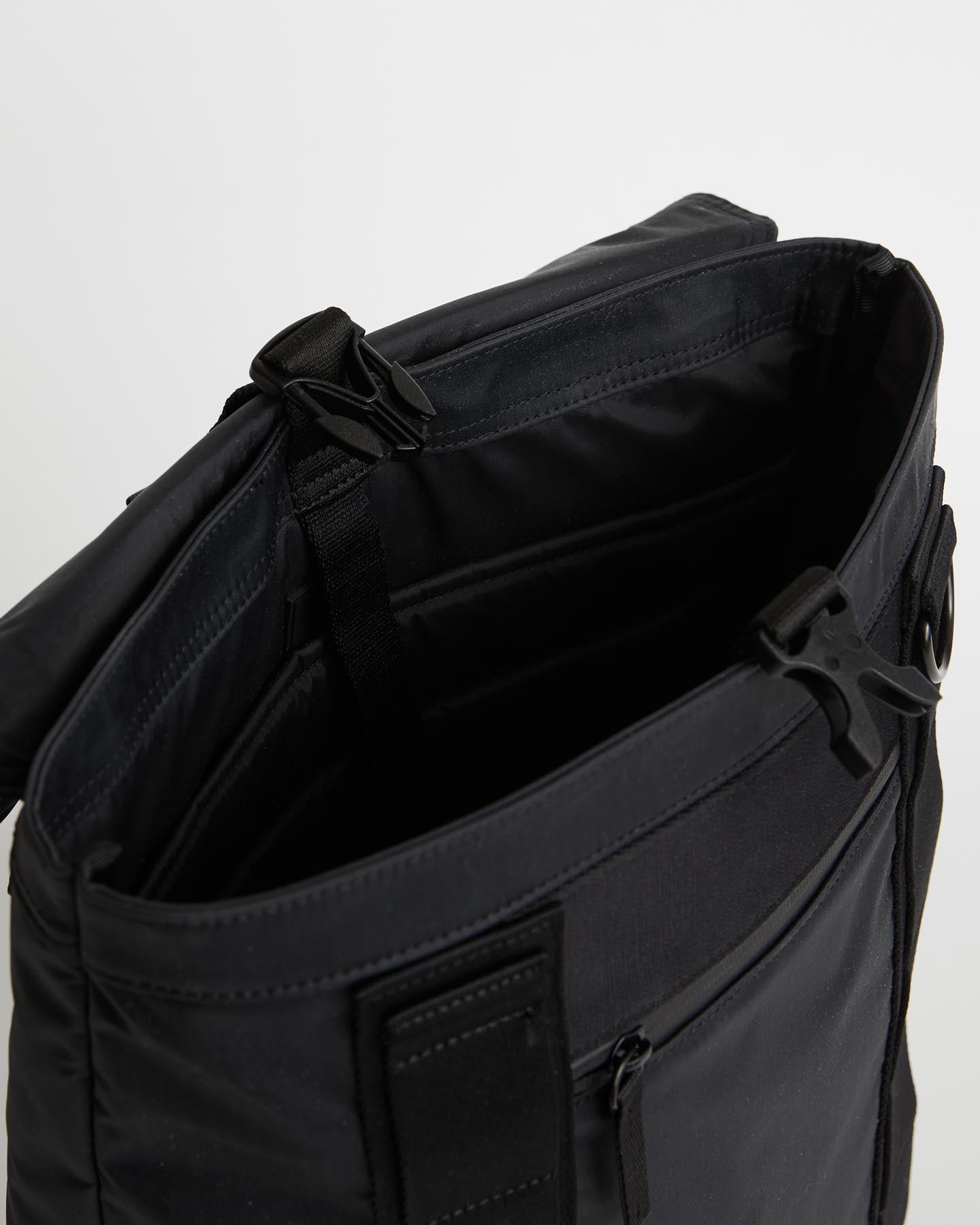 Gowan Convertible Backpack