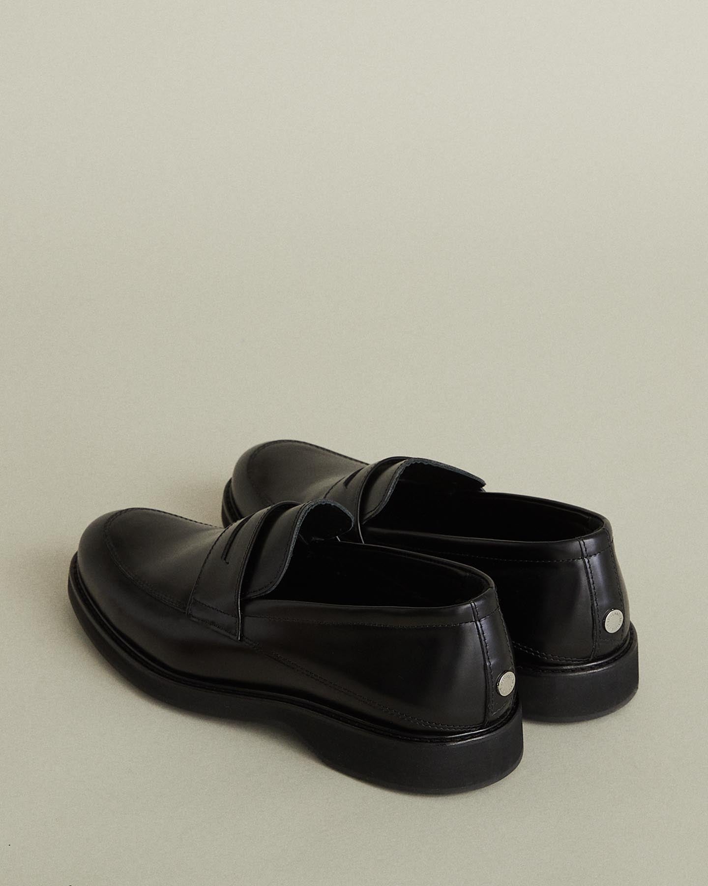 Marcos Leather Loafer