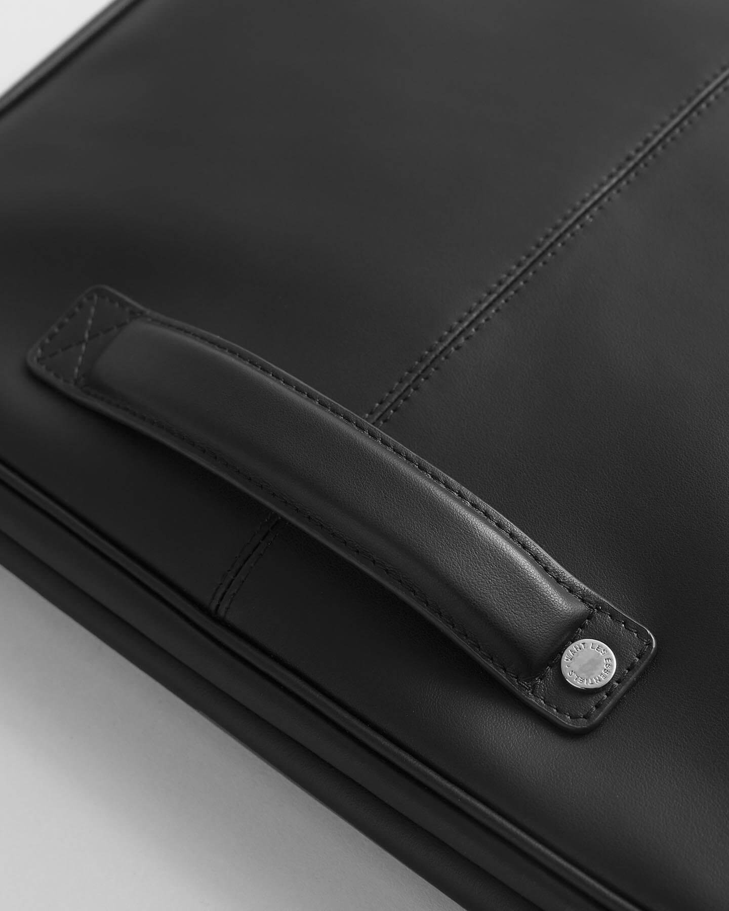 Folio Tocumen en cuir